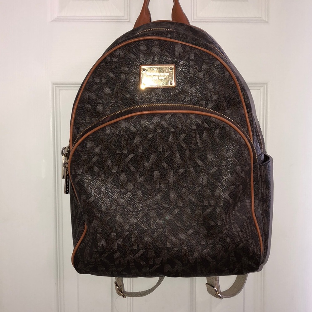 🎃 SPECIAL PRICE DROP🎃Michael Kors Backpack large
